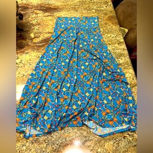 LuLaRoe Size Medium Blue Cornflower Slinky Maxi Skirt with Floral Design